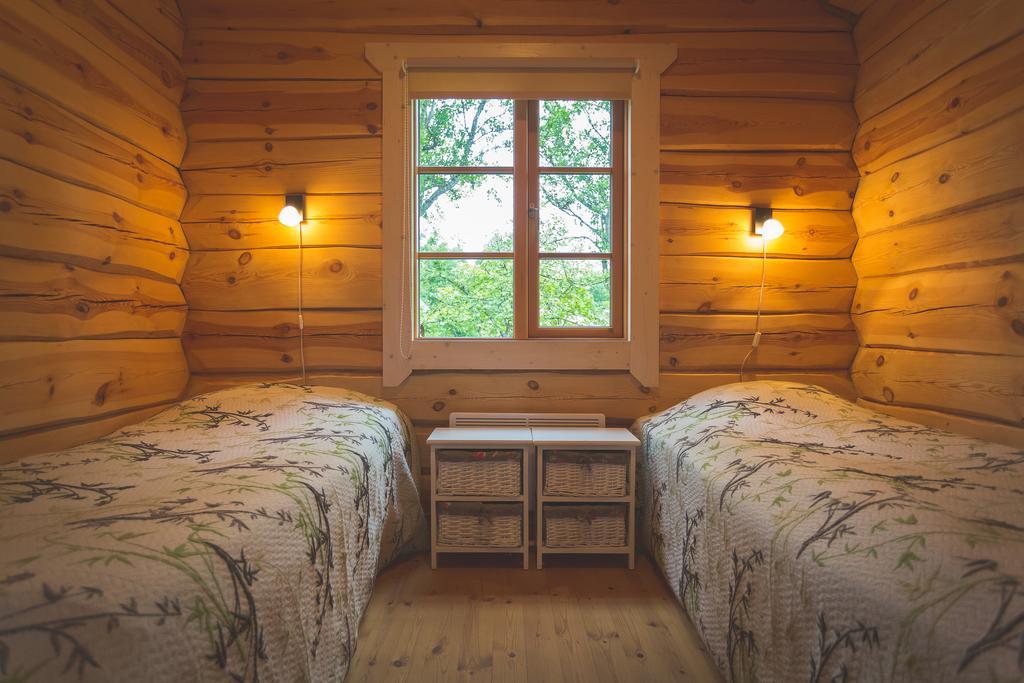 Arina Cottages Nasva Pokoj fotografie